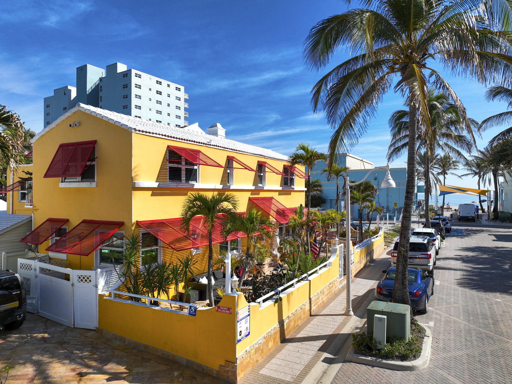 Villa Sinclair, fifty feet from the sand in Hollywood Beach, Florida
