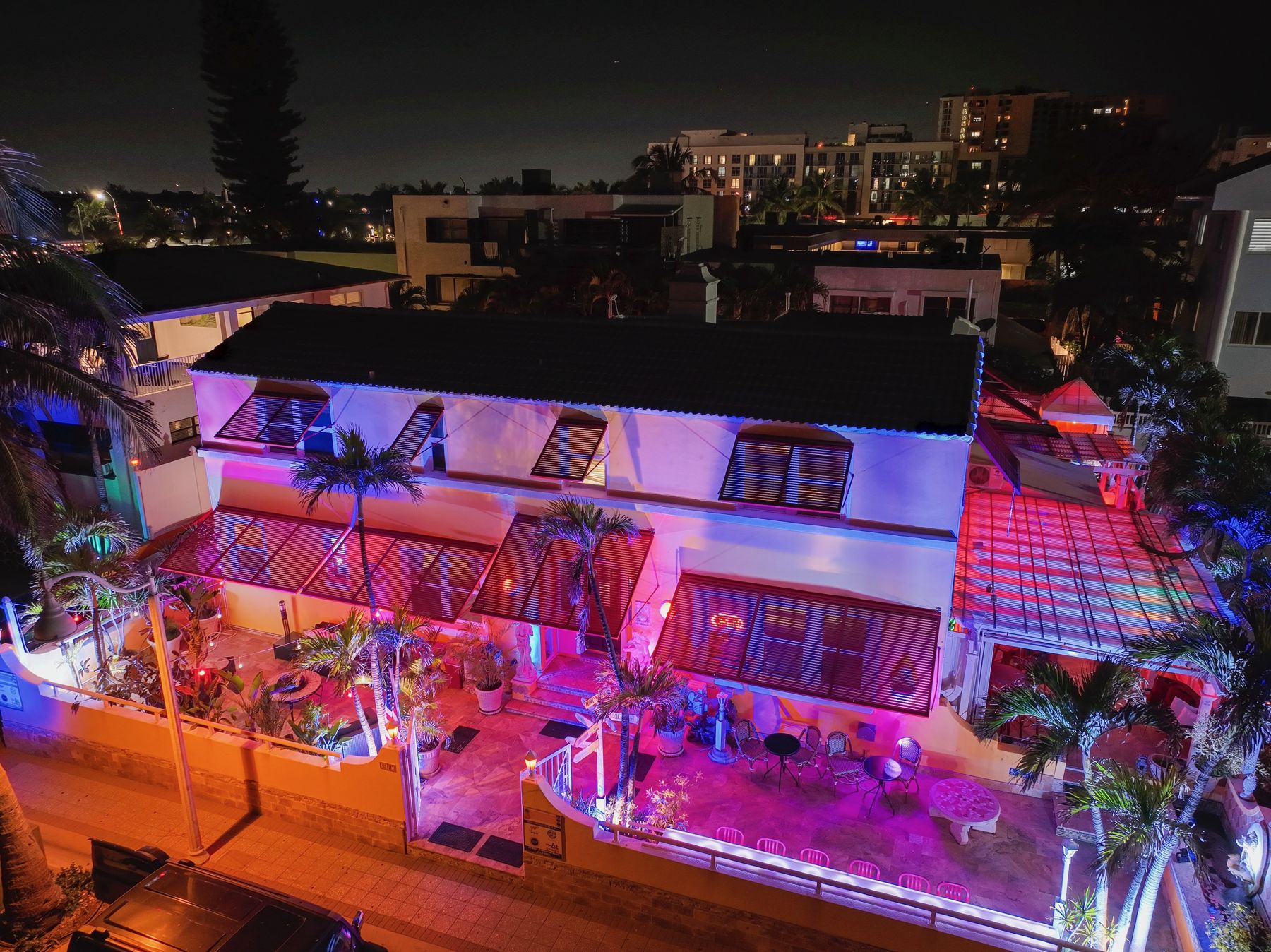 Nightlife & Live Music